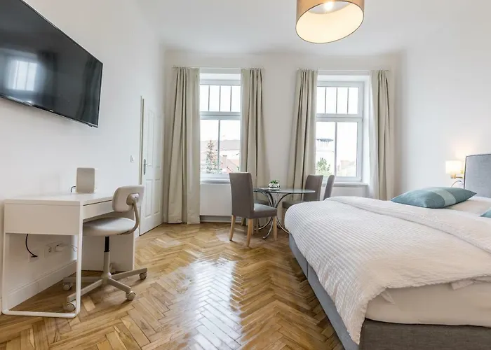 Apartment Easy 15 Contactless Check In