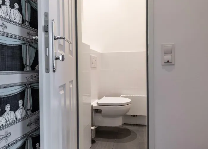 Easy 15 Contactless Check In Apartment *
